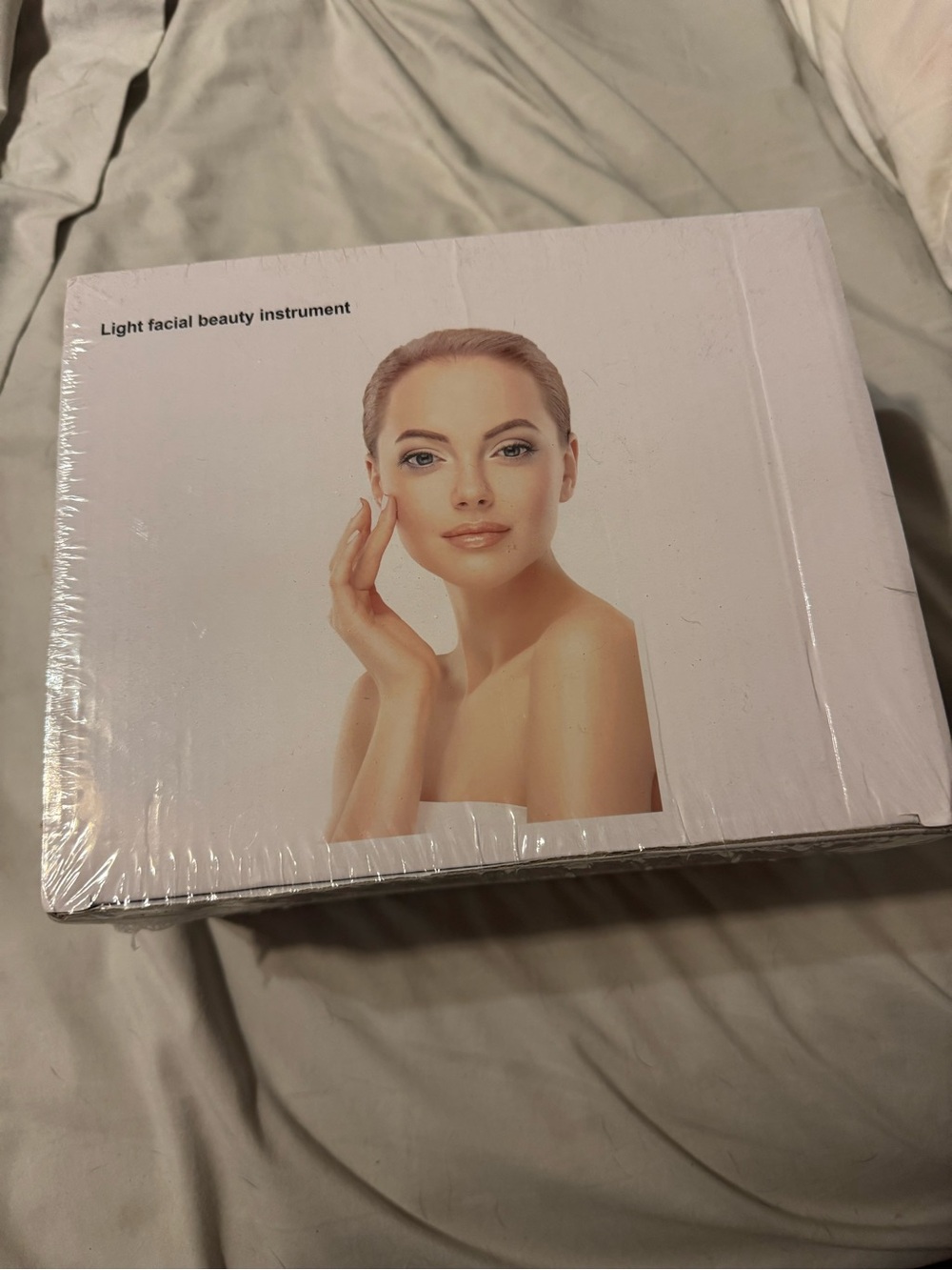 Light Facial Beauty Instrument - White Box